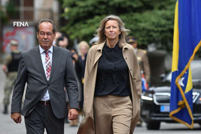 Ministri odbrane Bosne i Hercegovine i Nizozemske razgovarali o bilateralnim odnosima